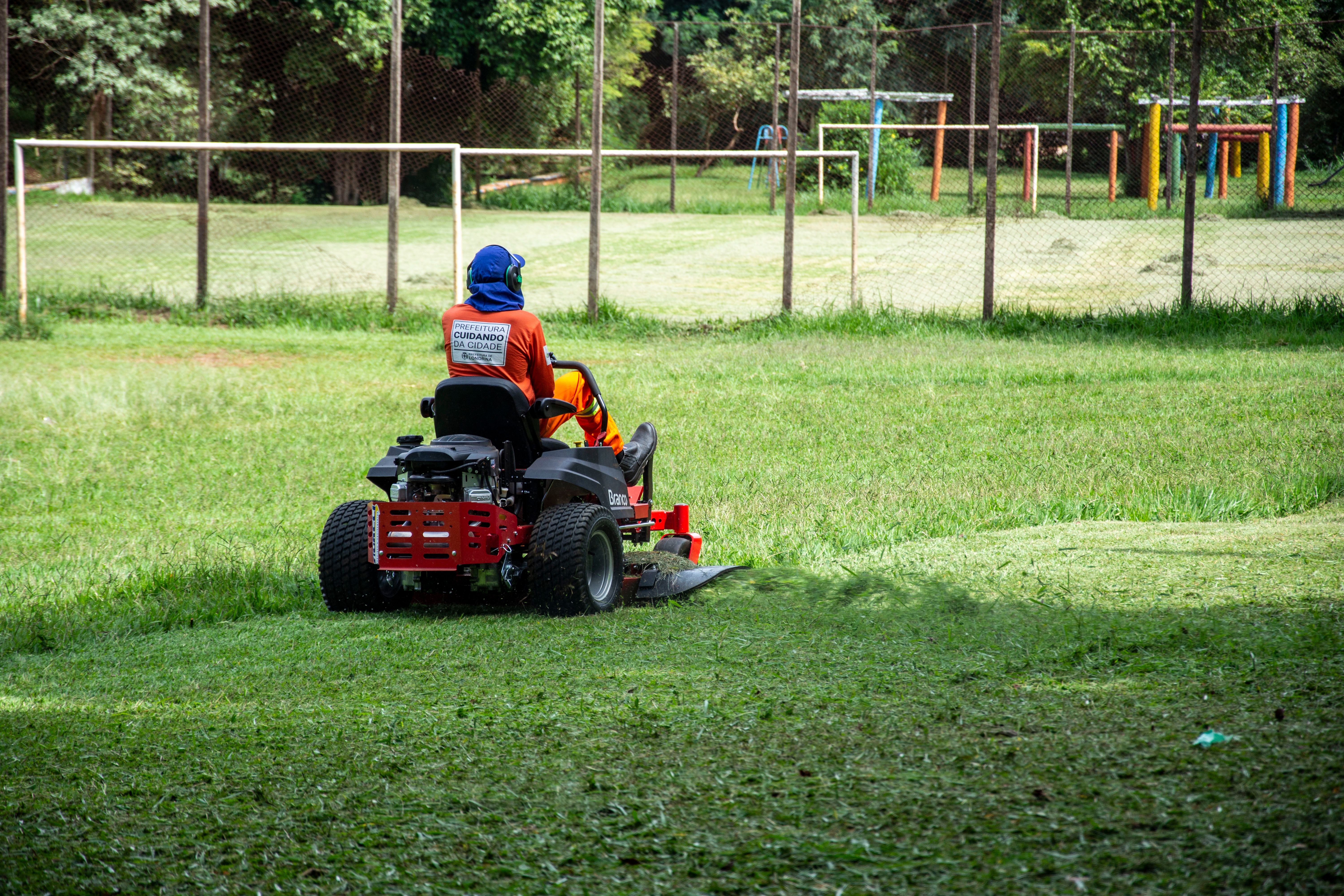 Landscaping Companies Have the Perfect Content—They Just Need to Share It